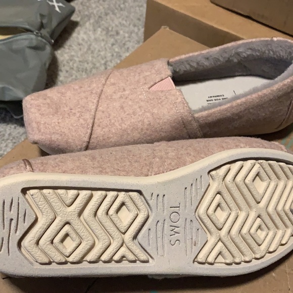 Toms pink faux fur cloud bound alpargata - Picture 6 of 6